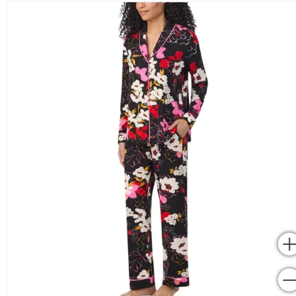 NWT‎ Room Service Women's Shawl Collar Pajama Set Black XXL